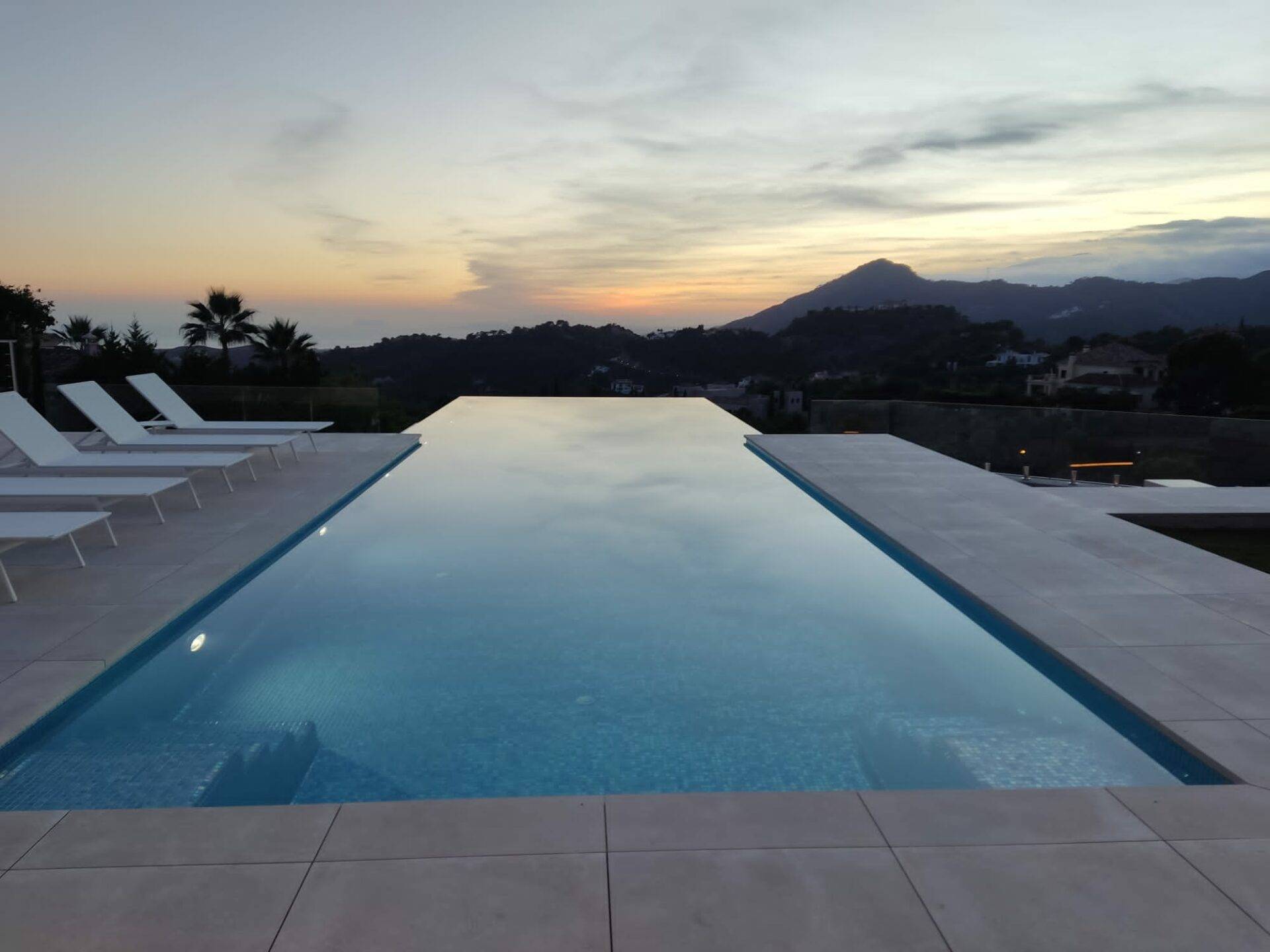 PHOTO-2021-10-28-20-18-16 5 PHOTO 2021 10 28 20 18 16 5